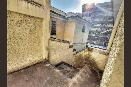 Casa à venda com 297m², 6 quartos e 1 vaga