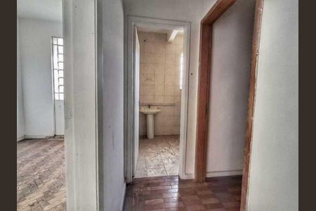 Casa à venda com 297m², 6 quartos e 1 vaga