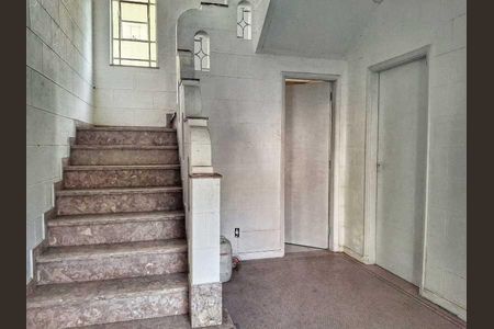 Casa à venda com 297m², 6 quartos e 1 vaga