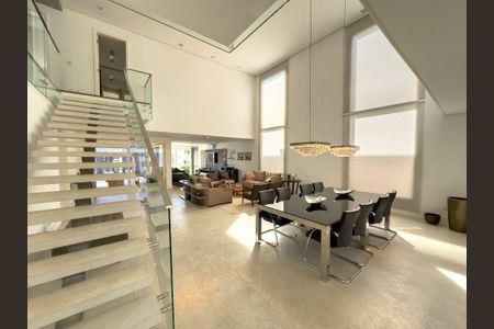 Casa à venda com 5 quartos, 687m² em Alphaville Residencial Um, Barueri