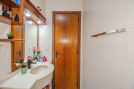 Apartamento à venda com 149m², 3 quartos e 2 vagasBanheiro 1