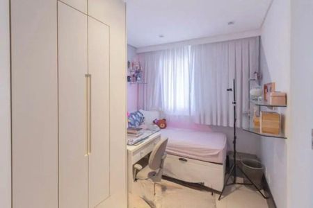 Apartamento à venda com 145m², 3 quartos e 3 vagasQuarto