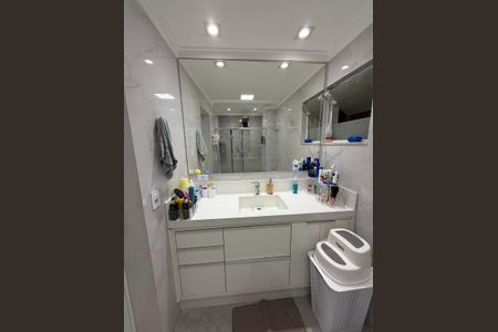 Apartamento à venda com 145m², 3 quartos e 3 vagasBanheiro