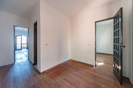 Casa para alugar com 200m², 3 quartos e 1 vaga Casa para alugar com 200m², 3 quartos e 1 vagaQuarto 2