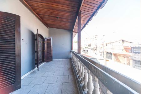 Casa para alugar com 200m², 3 quartos e 1 vaga Casa para alugar com 200m², 3 quartos e 1 vagaVaranda do Quarto 3