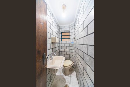 Casa para alugar com 200m², 3 quartos e 1 vaga Casa para alugar com 200m², 3 quartos e 1 vagaLavabo