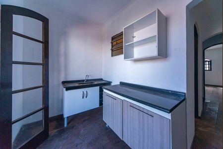 Casa para alugar com 200m², 3 quartos e 1 vaga Casa para alugar com 200m², 3 quartos e 1 vagaCozinha