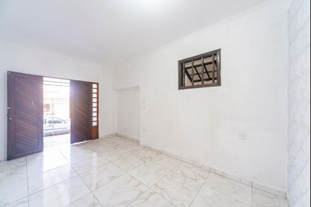 Casa para alugar com 200m², 3 quartos e 1 vaga Casa para alugar com 200m², 3 quartos e 1 vagaSala