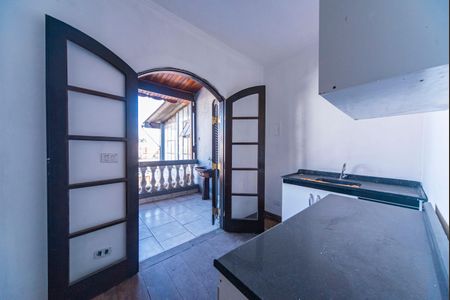 Casa para alugar com 200m², 3 quartos e 1 vaga Casa para alugar com 200m², 3 quartos e 1 vagaCozinha