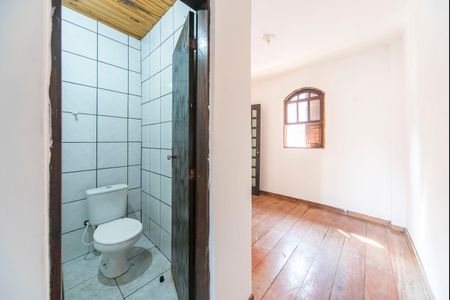 Casa para alugar com 200m², 3 quartos e 1 vaga Casa para alugar com 200m², 3 quartos e 1 vagaQuarto 2