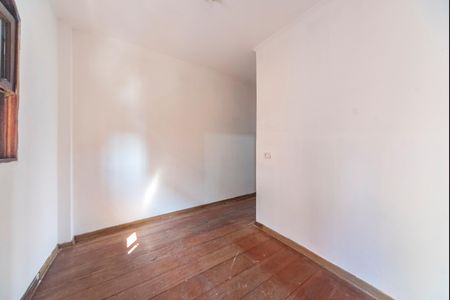 Casa para alugar com 200m², 3 quartos e 1 vaga Casa para alugar com 200m², 3 quartos e 1 vagaQuarto 2