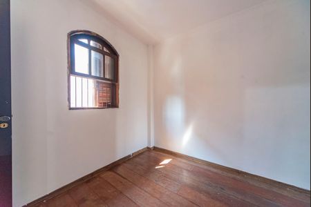 Casa para alugar com 200m², 3 quartos e 1 vaga Casa para alugar com 200m², 3 quartos e 1 vagaQuarto 2