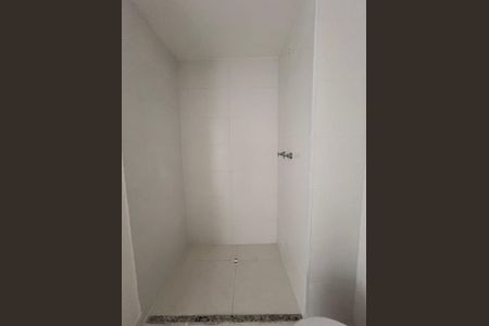 Apartamento à venda com 55m², 2 quartos e 1 vaga Apartamento à venda com 55m², 2 quartos e 1 vagaBanheiro Suite