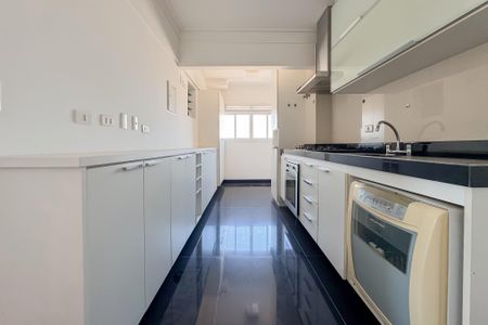 Apartamento à venda com 85m², 3 quartos e 2 vagasCozinha