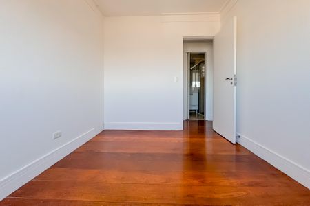 Apartamento à venda com 85m², 3 quartos e 2 vagasQuarto 2
