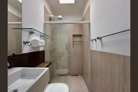 Casa para alugar com 400m², 4 quartos e 4 vagas Casa para alugar com 400m², 4 quartos e 4 vagasBanheiro Suíte 1 e 2