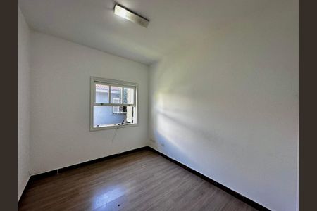 Casa para alugar com 400m², 4 quartos e 4 vagas Casa para alugar com 400m², 4 quartos e 4 vagasQuarto de Serviço