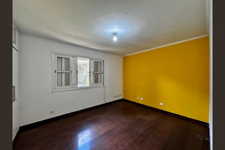 Casa para alugar com 400m², 4 quartos e 4 vagas Casa para alugar com 400m², 4 quartos e 4 vagasQuarto 1