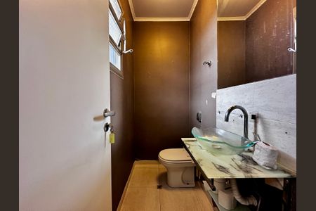 Casa para alugar com 400m², 4 quartos e 4 vagas Casa para alugar com 400m², 4 quartos e 4 vagasLavabo