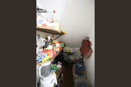 Casa para alugar com 125m², 2 quartos e 2 vagas Casa para alugar com 125m², 2 quartos e 2 vagasDespensa