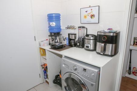 Apartamento para alugar com 30m², 1 quarto e sem vaga Apartamento para alugar com 30m², 1 quarto e sem vagaCozinha e Área de Serviço