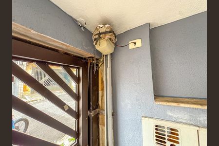 Casa à venda com 200m², 2 quartos e 3 vagas Casa à venda com 200m², 2 quartos e 3 vagasÁrea comum