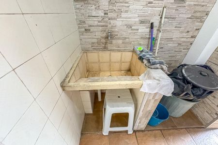 Casa à venda com 200m², 2 quartos e 3 vagas Casa à venda com 200m², 2 quartos e 3 vagasÁrea de Serviço