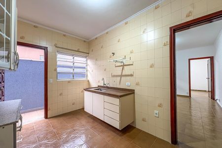 Casa à venda com 200m², 2 quartos e 3 vagas Casa à venda com 200m², 2 quartos e 3 vagasCozinha