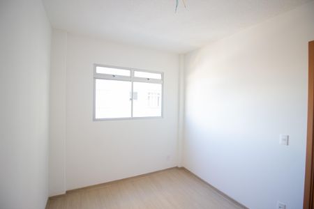 Apartamento para alugar com 47m², 2 quartos e 1 vagaQuarto 2