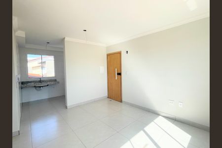 Sala de apartamento à venda com 2 quartos, 49m² em Santa Monica, Belo Horizonte