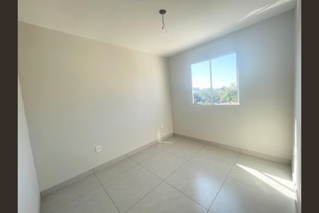 Quarto de apartamento à venda com 2 quartos, 49m² em Santa Monica, Belo Horizonte