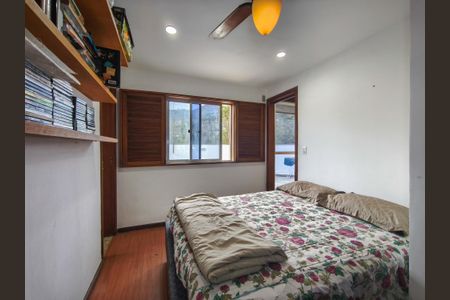 Apartamento à venda com 150m², 3 quartos e sem vaga Apartamento à venda com 150m², 3 quartos e sem vagaSuíte 3