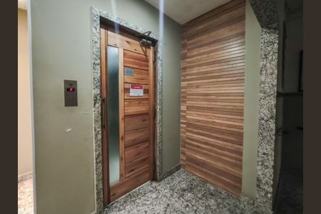 Apartamento à venda com 150m², 3 quartos e sem vaga Apartamento à venda com 150m², 3 quartos e sem vagaÁrea comum