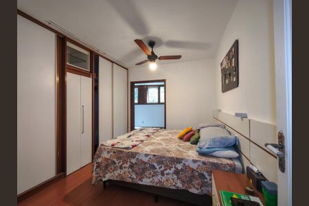 Apartamento à venda com 150m², 3 quartos e sem vaga Apartamento à venda com 150m², 3 quartos e sem vagaSuíte 2