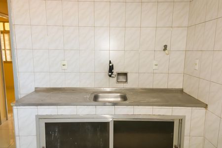 Casa à venda com 100m², 5 quartos e 3 vagas Casa à venda com 100m², 5 quartos e 3 vagasCozinha