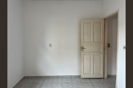 Casa à venda com 200m², 2 quartos e 2 vagasQuarto 2