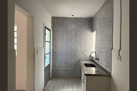 Casa à venda com 200m², 2 quartos e 2 vagasCozinha