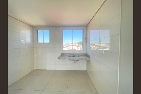 Apartamento à venda com 98m², 2 quartos e 2 vagasCozinha