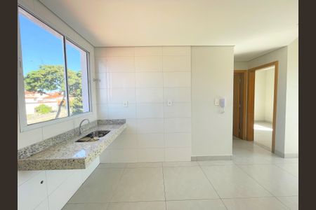 Apartamento à venda com 98m², 2 quartos e 2 vagasCozinha