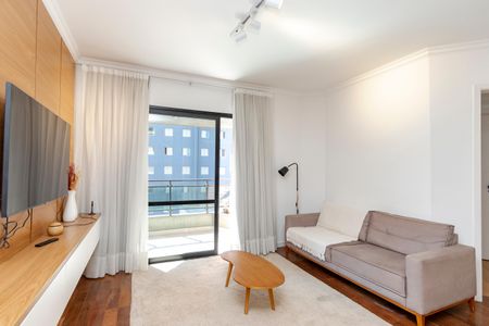 Apartamento para alugar com 180m², 3 quartos e 2 vagas Apartamento para alugar com 180m², 3 quartos e 2 vagasSala