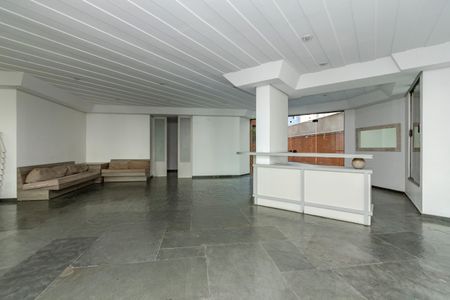 Apartamento para alugar com 180m², 3 quartos e 2 vagas Apartamento para alugar com 180m², 3 quartos e 2 vagasÁrea comum - Salão de Festas