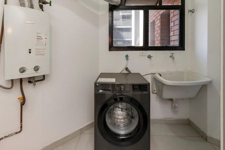 Apartamento para alugar com 180m², 3 quartos e 2 vagas Apartamento para alugar com 180m², 3 quartos e 2 vagasÁrea de Serviço