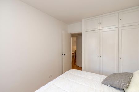 Apartamento para alugar com 180m², 3 quartos e 2 vagas Apartamento para alugar com 180m², 3 quartos e 2 vagasQuarto 1