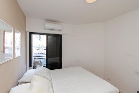 Apartamento para alugar com 180m², 3 quartos e 2 vagas Apartamento para alugar com 180m², 3 quartos e 2 vagasSuíte