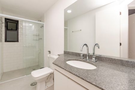Apartamento para alugar com 180m², 3 quartos e 2 vagas Apartamento para alugar com 180m², 3 quartos e 2 vagasBanheiro