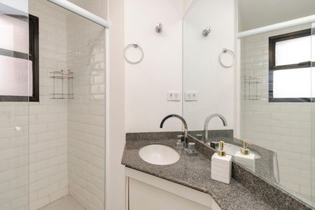 Apartamento para alugar com 180m², 3 quartos e 2 vagas Apartamento para alugar com 180m², 3 quartos e 2 vagasBanheiro da Suíte