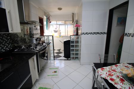 Apartamento à venda com 110m², 3 quartos e 2 vagasCozinha