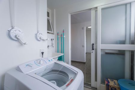 Apartamento à venda com 156m², 4 quartos e 1 vagaÁrea de Serviço