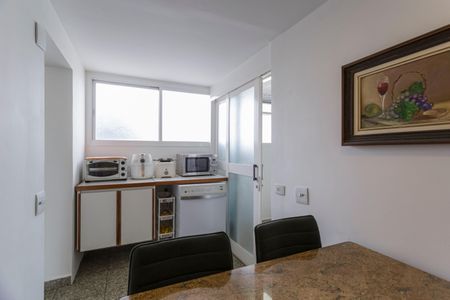 Apartamento à venda com 156m², 4 quartos e 1 vagaCozinha