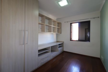 Apartamento para alugar com 97m², 3 quartos e 2 vagasQuarto 2